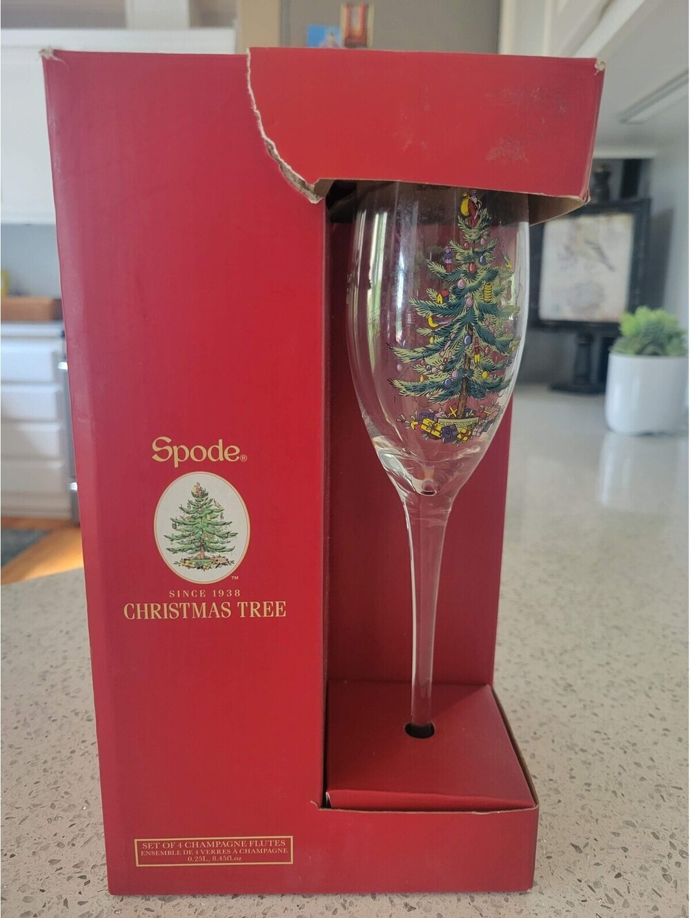 Spode Christmas Tree Champagne Flutes (Set of 4) New in Box